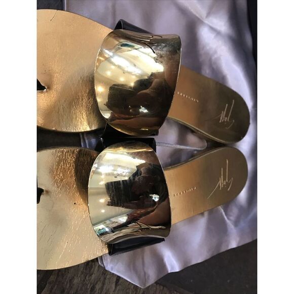 GIUSEPPE ZANOTTI Black Nero Sandal Gold Vernice Rock 38.5 US 8.5 Italy Box - Picture 9 of 10